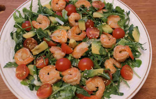 Бесподобно вкусные салаты на Новый Год из морепродуктов - с кальмарами, креветками и крабовыми палочками