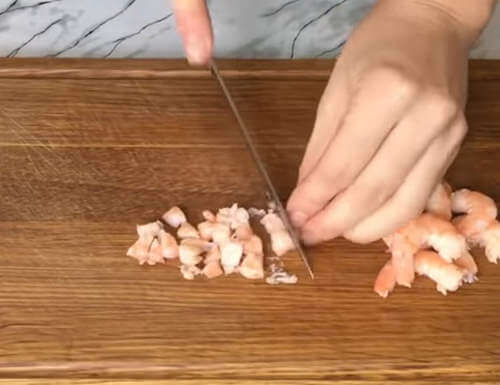 Бесподобно вкусные салаты на Новый Год из морепродуктов - с кальмарами, креветками и крабовыми палочками