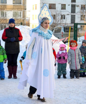 Несложные сценарии на Масленицу в детском саду: проводы зимы на улице и в помещении