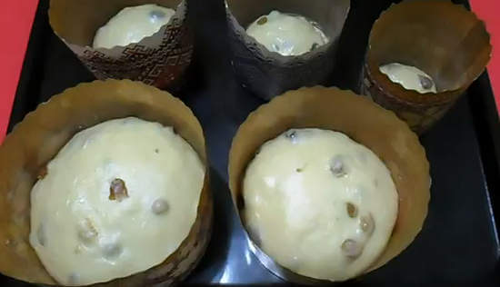 Кулич пасхальный в духовке - простые, но вкусные рецепты в бумажных формах