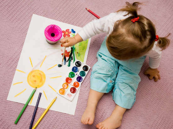 Как интересно и с пользой играть дома с детьми 2-3 лет - развивающие игры