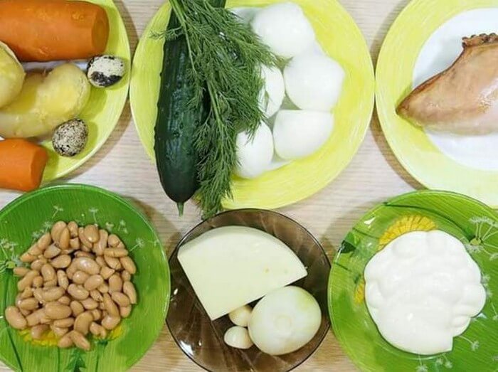 Рецепты салатов на новогодний стол для детей и взрослых - красиво и вкусно